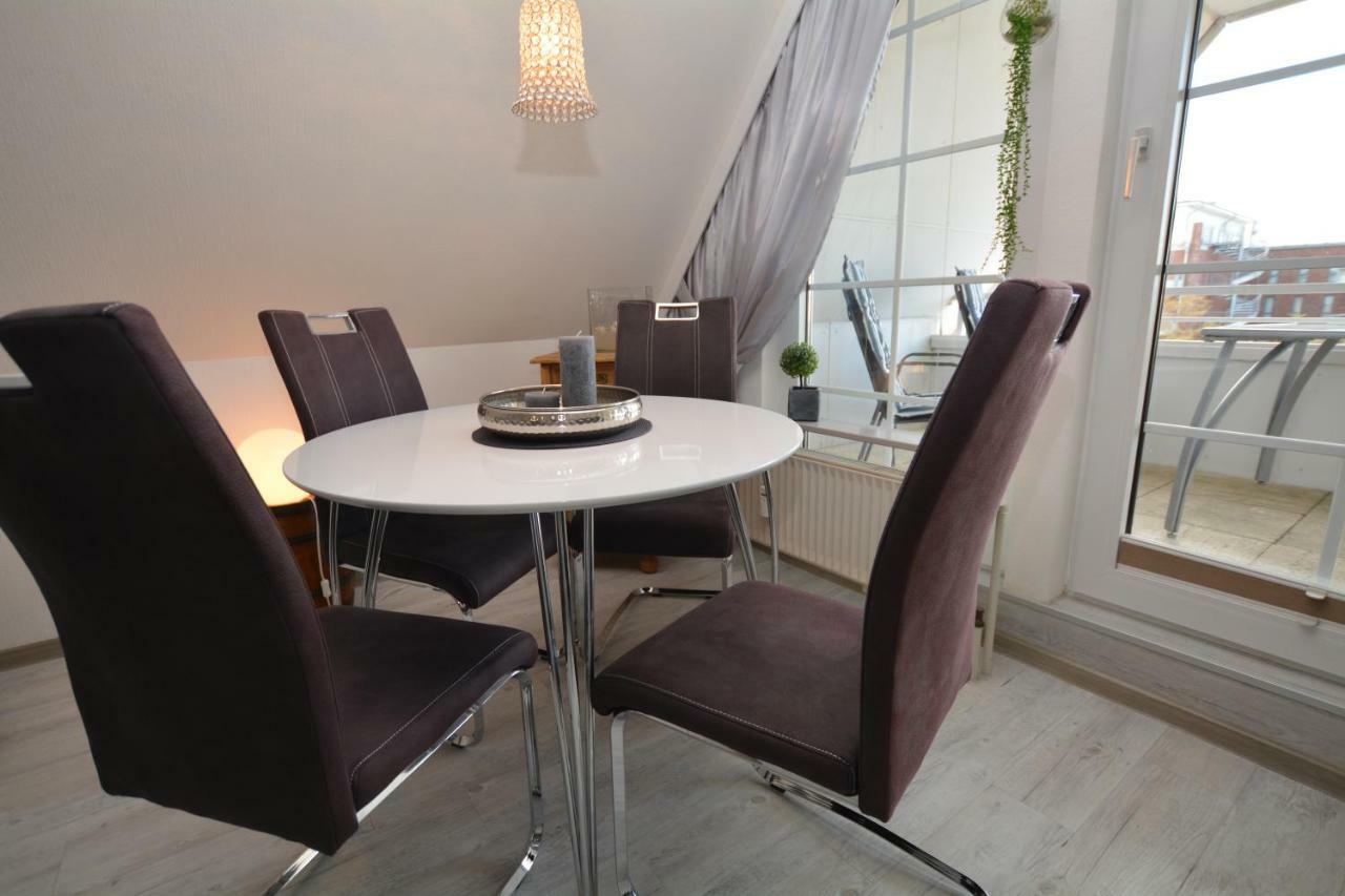 An De Warft Appartement 9 Schwalbennest Büsum Buitenkant foto